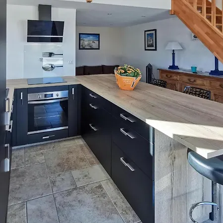 Дом отдыха In Sur With Kitchenette Ла-Транш-сюр-Мер